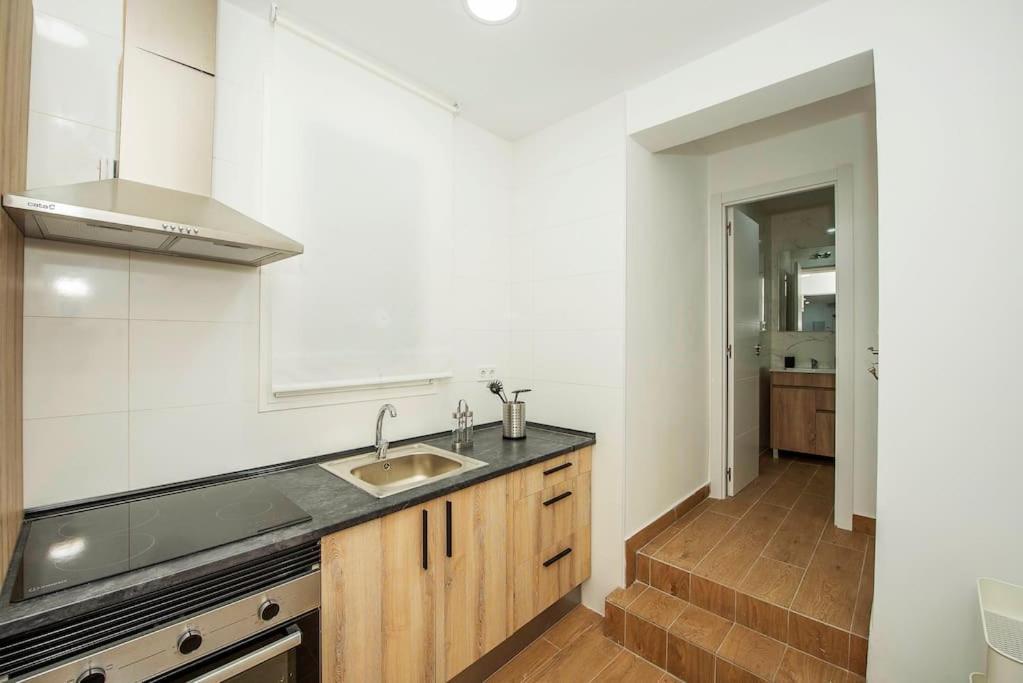 Apartamento Estudio En Barrio La Latina Madri